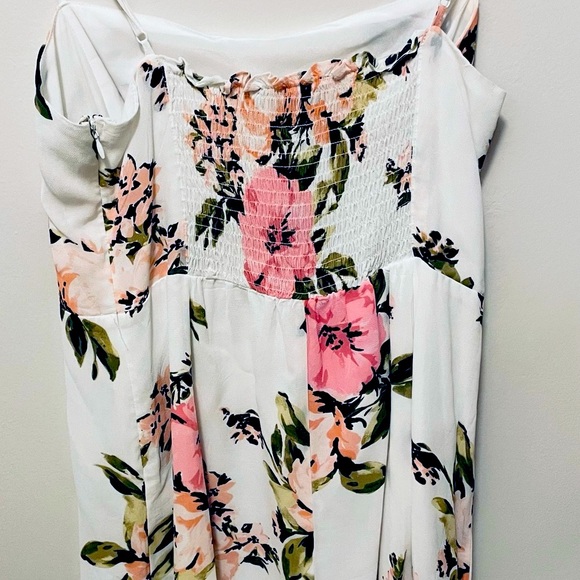 NWT Dynamite Floral White Casual / Semi Formal Summer Dress - Picture 7 of 12